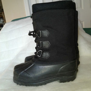 * Boys Rugged Exposure Boots Size 3